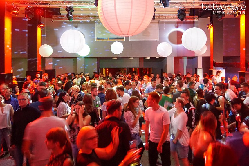 Party im Jugendclubhaus in Nordhausen - der Samstag