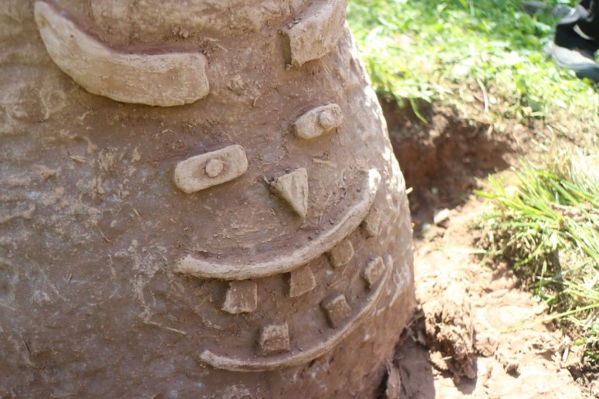 Feldversuch im Park Hohenrode - Wie wurde vor 2.400 Jahren Eisen gewonnen?