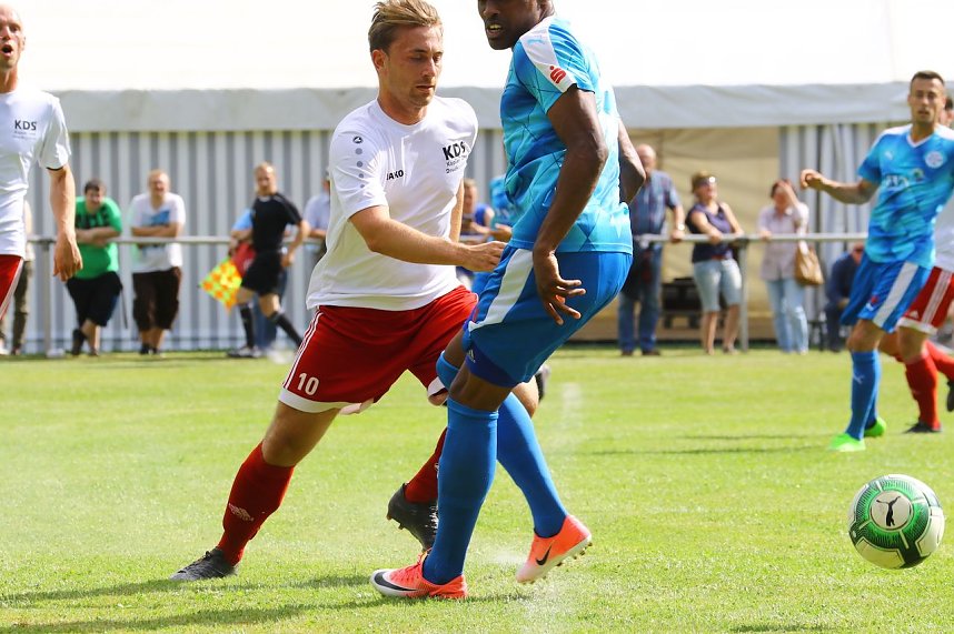 Wacke gewinnt 7:1 gegen eine S&uuml;dharz-Auswahl