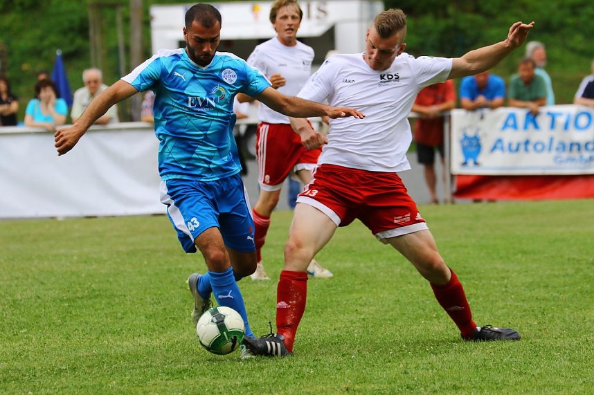 Wacke gewinnt 7:1 gegen eine S&uuml;dharz-Auswahl