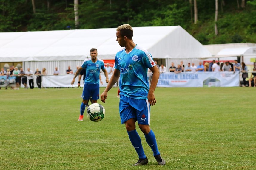 Wacke gewinnt 7:1 gegen eine S&uuml;dharz-Auswahl