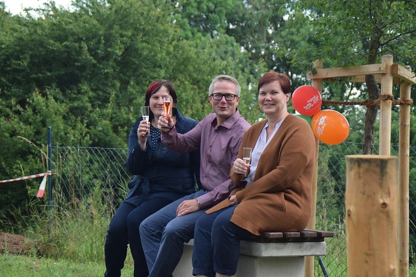 Dorfplatz in Buchholz er&ouml;ffnet