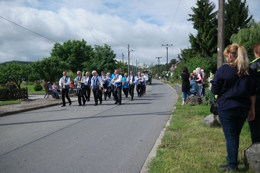 Festumzug in Woffleben