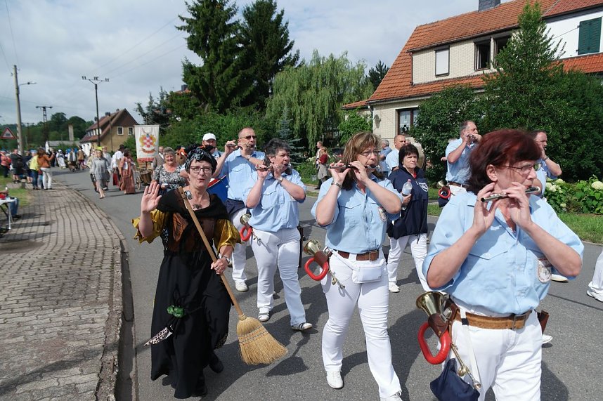 Festumzug in Woffleben