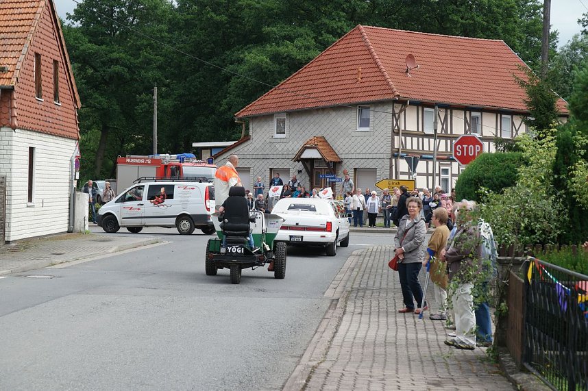 Festumzug in Woffleben