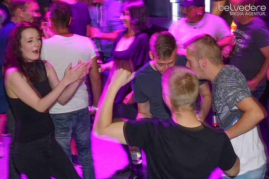Party im Jugendclubhaus in Nordhausen - der Samstag