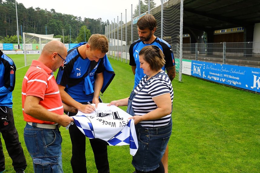 Fanfest und Test gegen Plauen