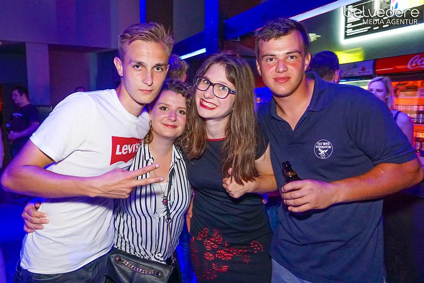 Party im Jugendclubhaus in Nordhausen - der Samstag