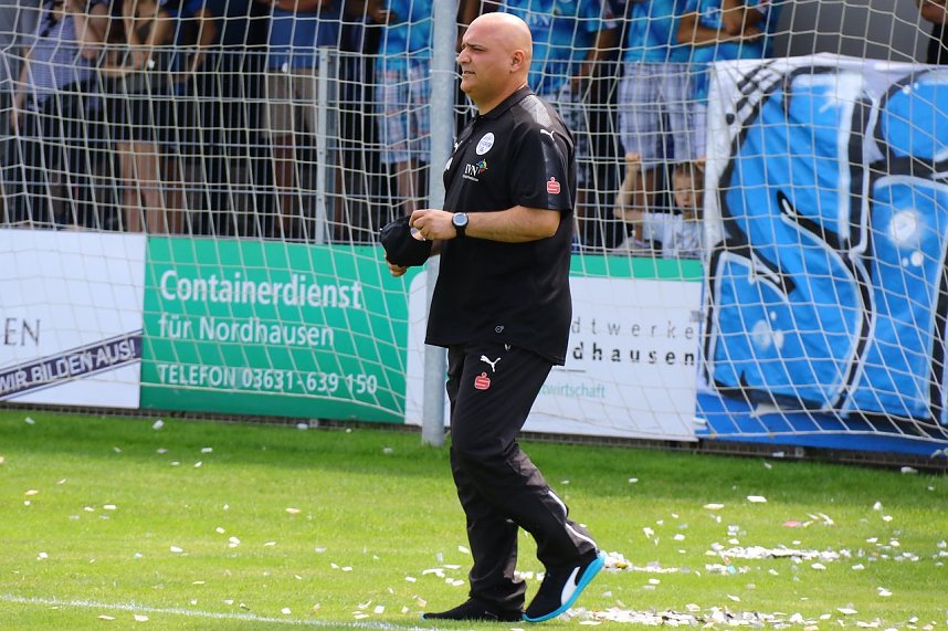 Mageres Unentschieden zum Auftakt