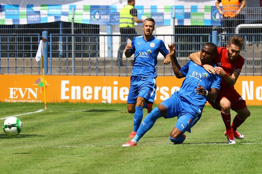 Mageres Unentschieden zum Auftakt