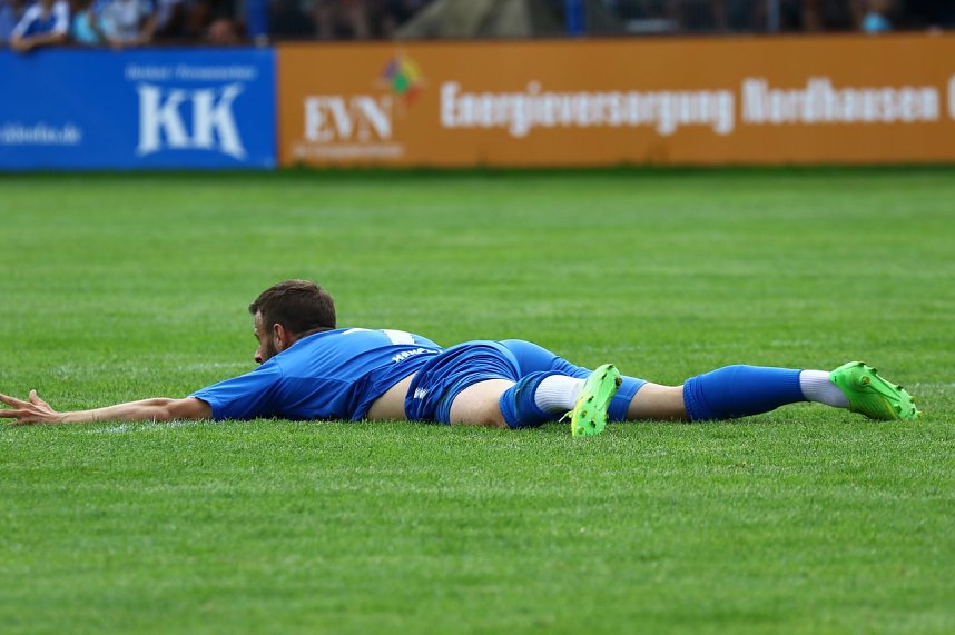 Mageres Unentschieden zum Auftakt