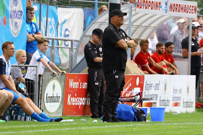 Mageres Unentschieden zum Auftakt