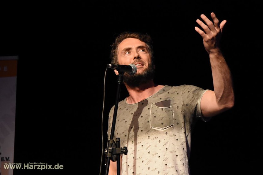 Poetry-Slam im Jugendclubhaus