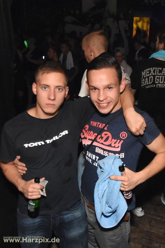 It&acute;s Summer Bitch in der Webe