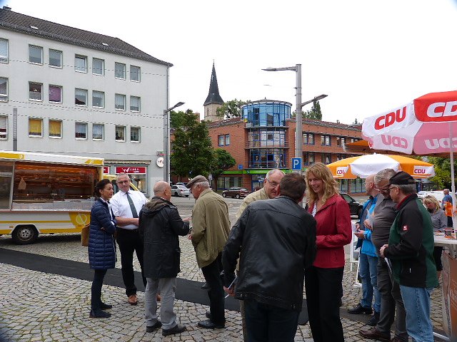 Wahlkampf zwischen Obst und Gem&uuml;se