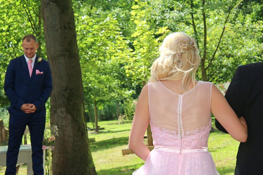 Freie Hochzeit im Ahornpark