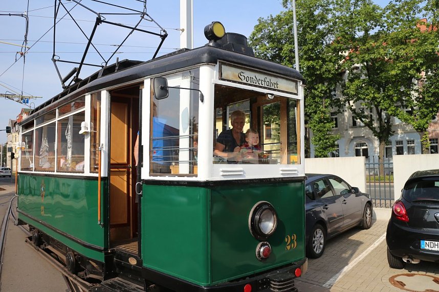 Tag der offenen T&uuml;r im Stra&szlig;enbahndepot