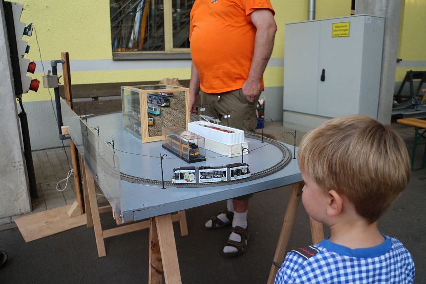 Tag der offenen T&uuml;r im Stra&szlig;enbahndepot