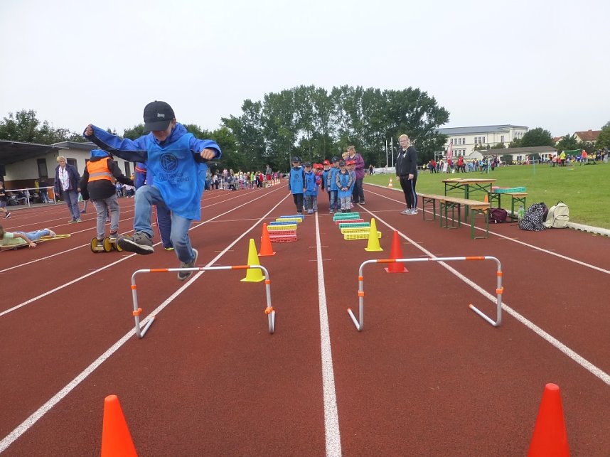 Schulanfangsaktionstag auf dem Hohekreuz-Sportplatz