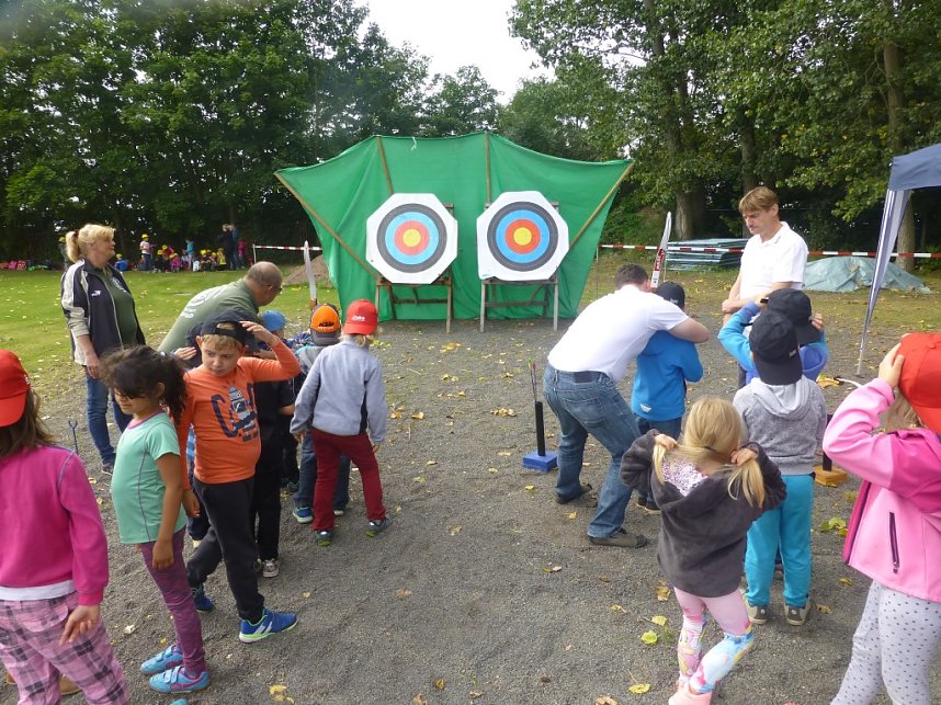 Schulanfangsaktionstag auf dem Hohekreuz-Sportplatz