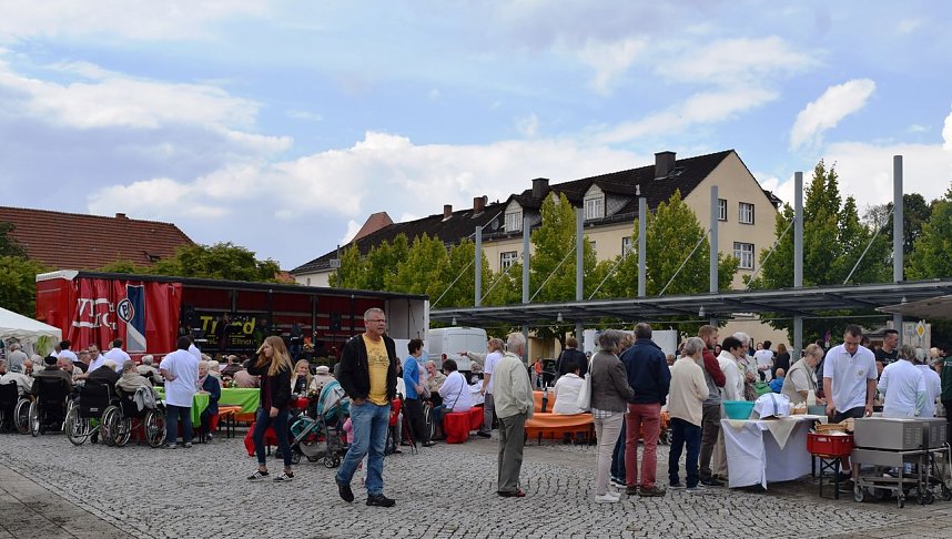Jubil&auml;umsmarkt in Ellrich mit Seniorenwerk Asternhof