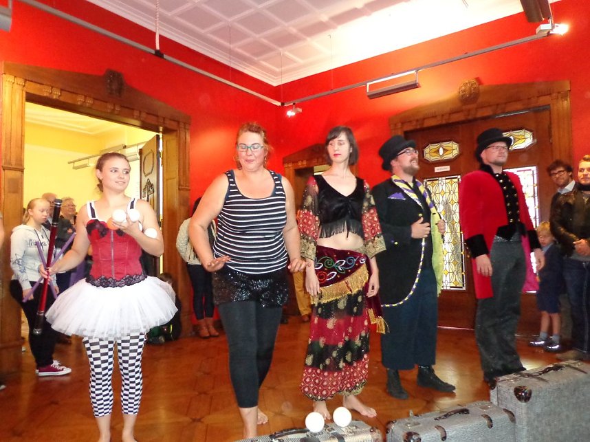 Ganz viel Zirkus im Kunsthaus
