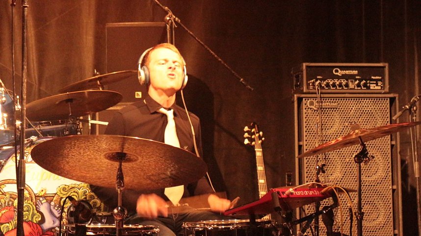 Jazz-Attack auf dem Hof der Jugendkunstschule Nordhausen