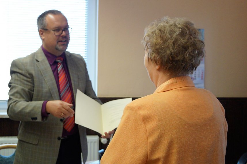 Wetterdienstplakette &uuml;berreicht