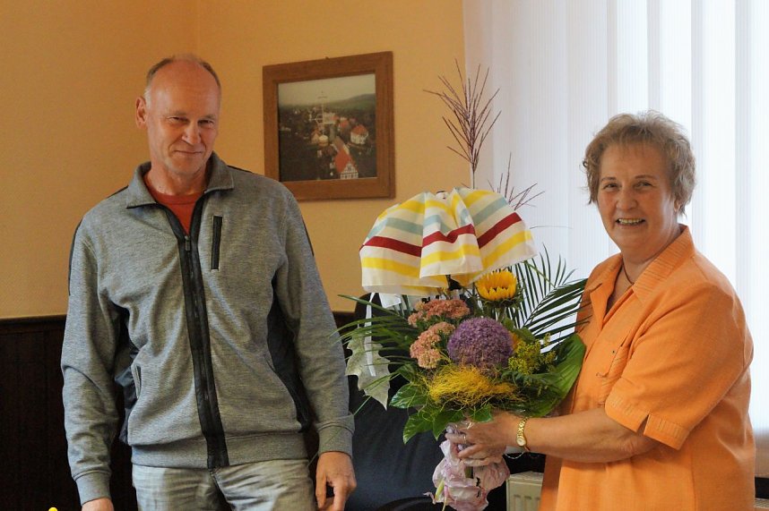 Wetterdienstplakette &uuml;berreicht