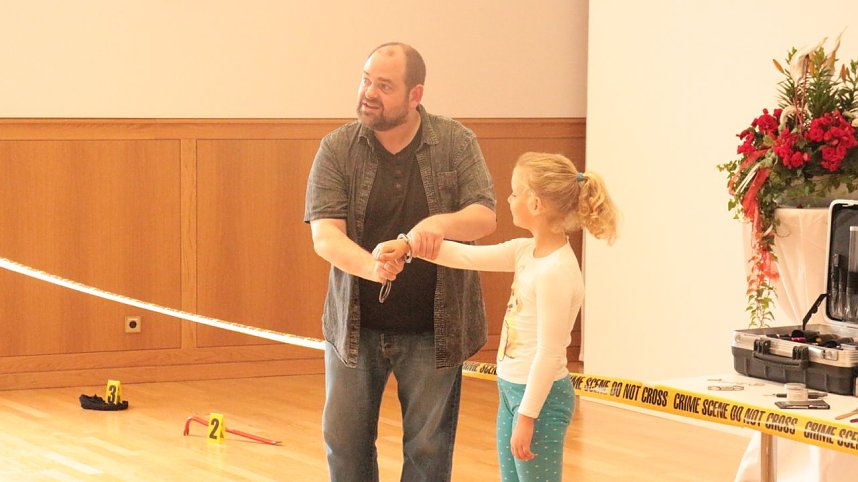 Spurensicherung in der Stadtbibliothek