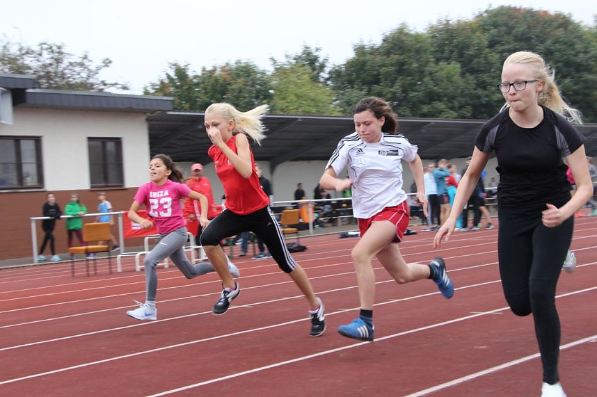 Jugend trainiert f&uuml;r Olympia Leichtathletik
