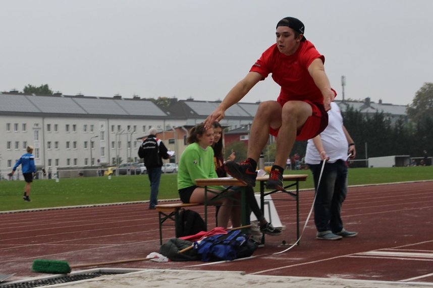 Jugend trainiert f&uuml;r Olympia Leichtathletik