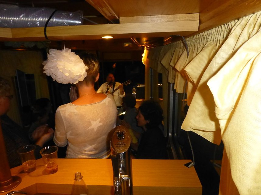 Musikalische Stra&szlig;enbahnfahrt