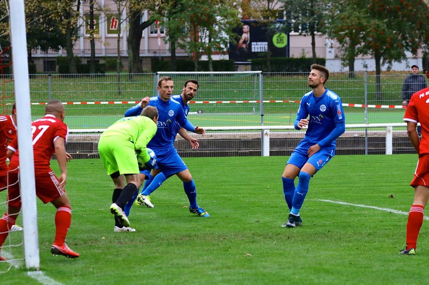 Wacker gewinnt 8:0 bei Erfurt-Nord