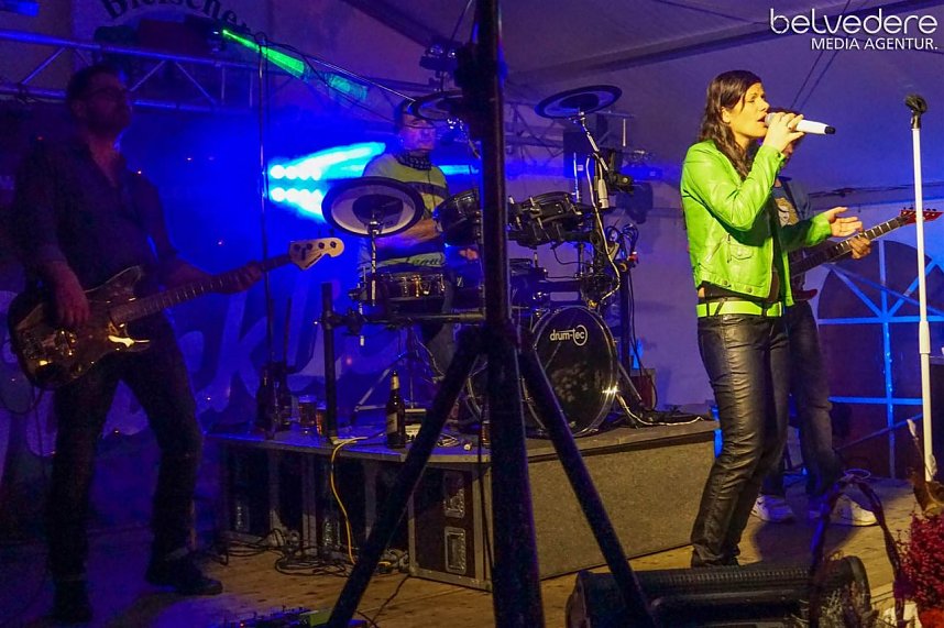 Kirmestanz im Samstagabend