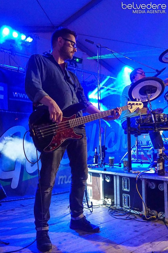 Kirmestanz im Samstagabend