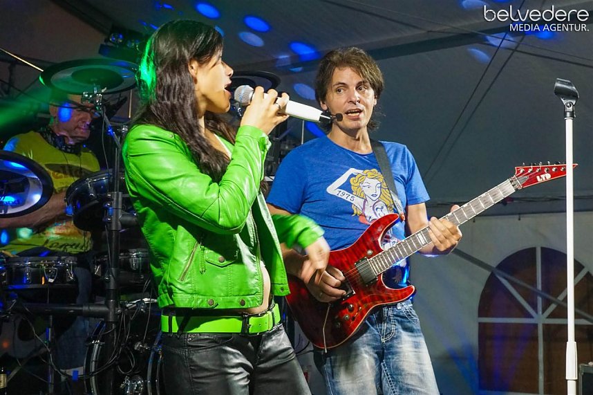 Kirmestanz im Samstagabend