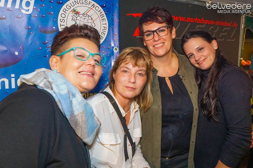 Kirmestanz im Samstagabend