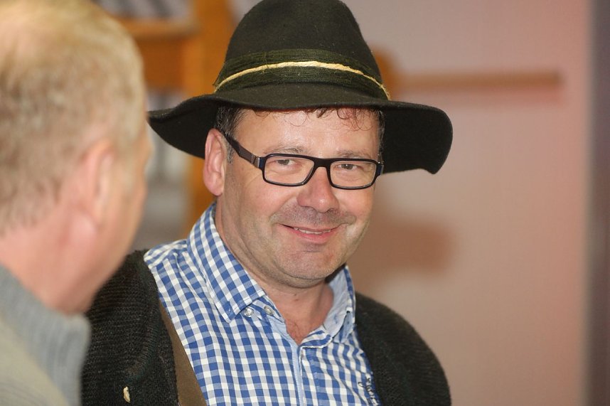 Helmut Peter feierte Geburtstag mit 600 G&auml;sten