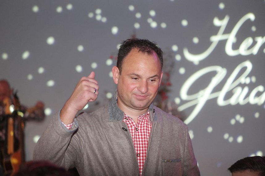 Helmut Peter feierte Geburtstag mit 600 G&auml;sten