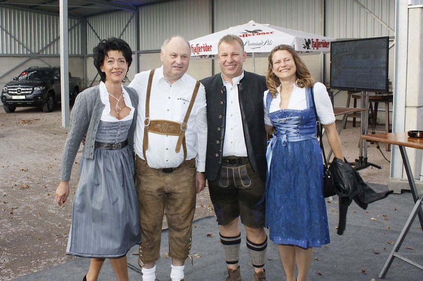 Helmut Peter feierte Geburtstag mit 600 G&auml;sten