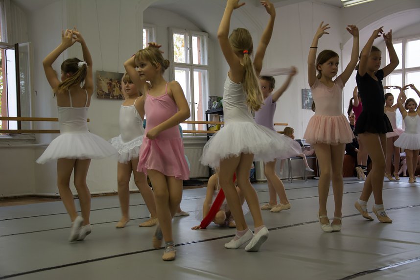  Tanzm&auml;rchen zur Vorweihnachtszeit