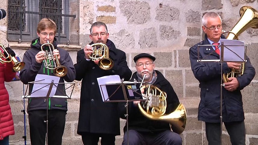 Luther-Denkmal vor der Blasii-Kirche eingeweiht