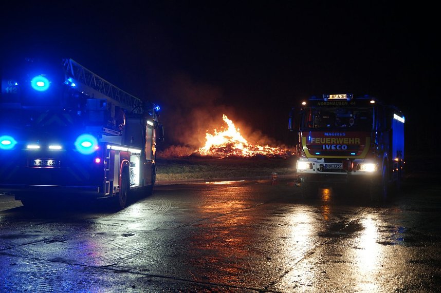 Gro&szlig;&uuml;bung der Nordh&auml;user Wehren