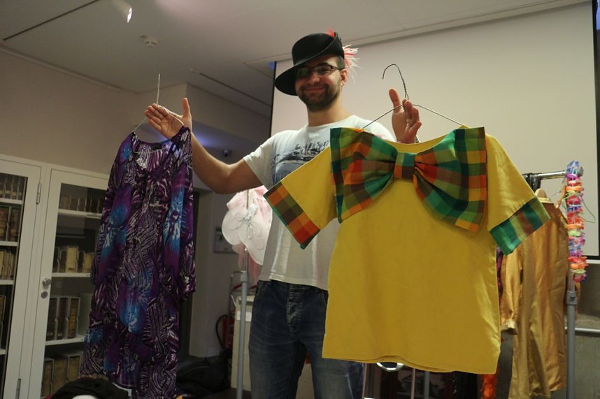 Kost&uuml;mspa&szlig; in der Flohburg