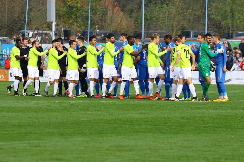 Unentschieden im Spitzenspiel