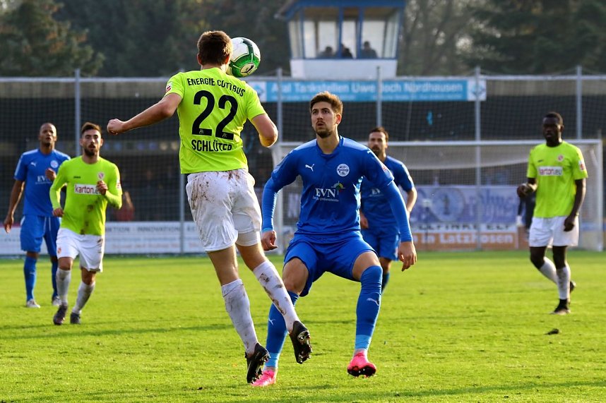 Unentschieden im Spitzenspiel