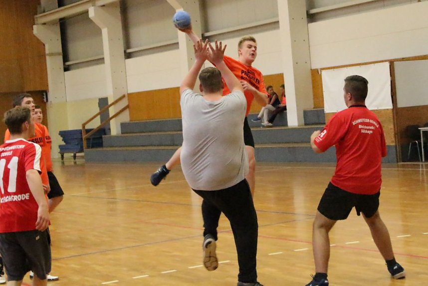 Schulsport: Kreisfinale Handball