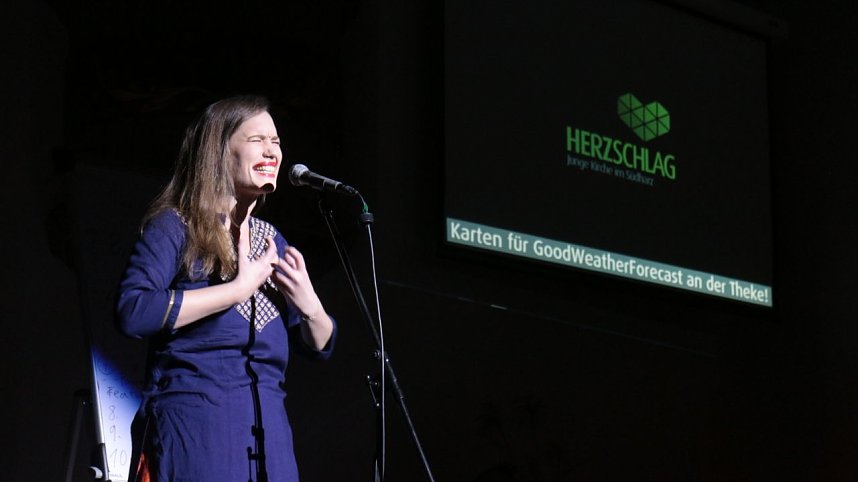 Poetry Slam in der Altendorfer Kirche