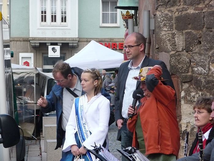 Tr&auml;nen auf dem Markt